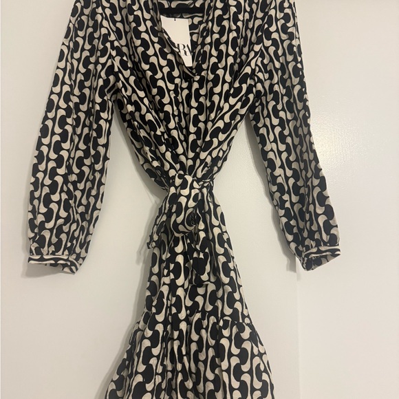 Zara Black and White Wrap Sundress - Picture 3 of 4